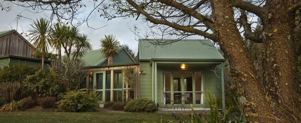 Whakaipo Lodge Taupo Ngoại thất bức ảnh
