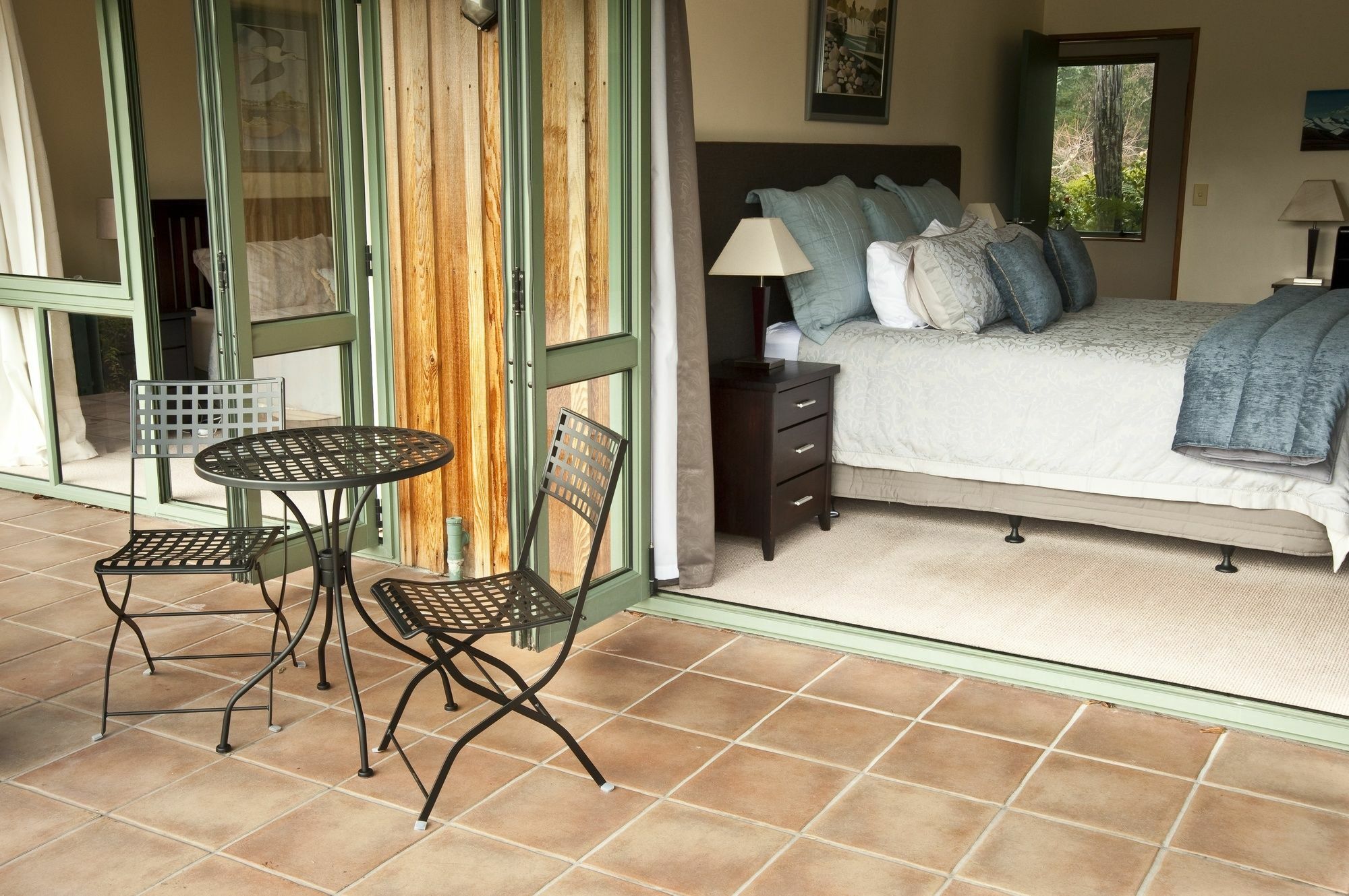 Whakaipo Lodge Taupo Ngoại thất bức ảnh